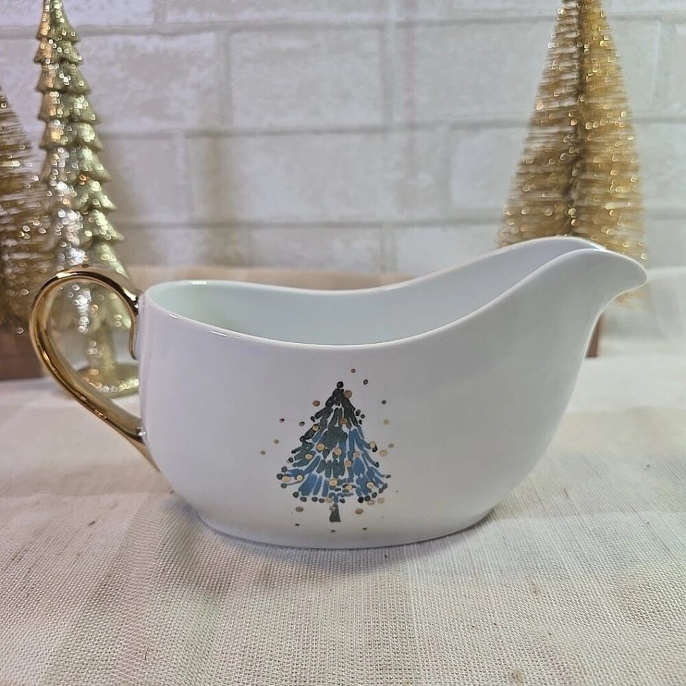 Ciroa Luxe White w/ Gold Porcelain Gravy Boat Christmas Tree Holiday 8.5"